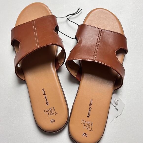 Time and Tru Women's Slip On Low Heel Sandals NWT Sz 8.5 - Picture 3 of 7